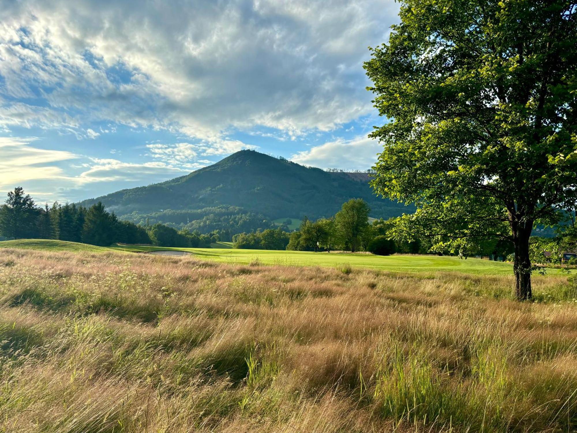 Teehouse Golf Apartment Čeladná Dış mekan fotoğraf